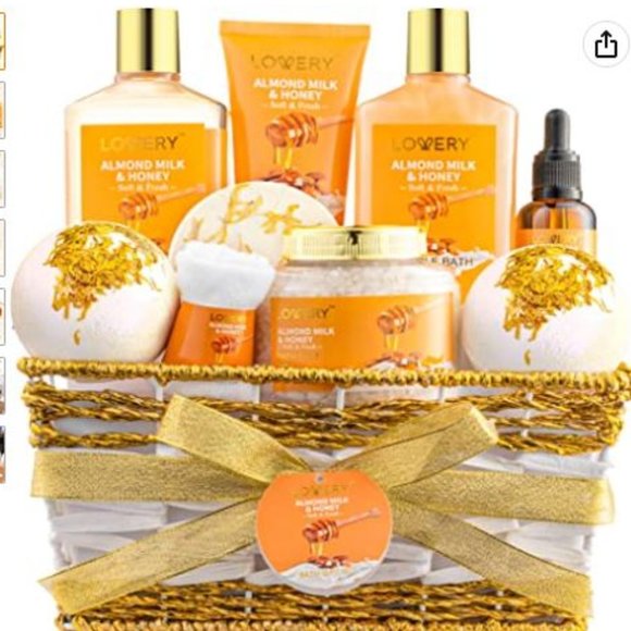 Other - Pampering Gift Basket - 10 piece personal care package
